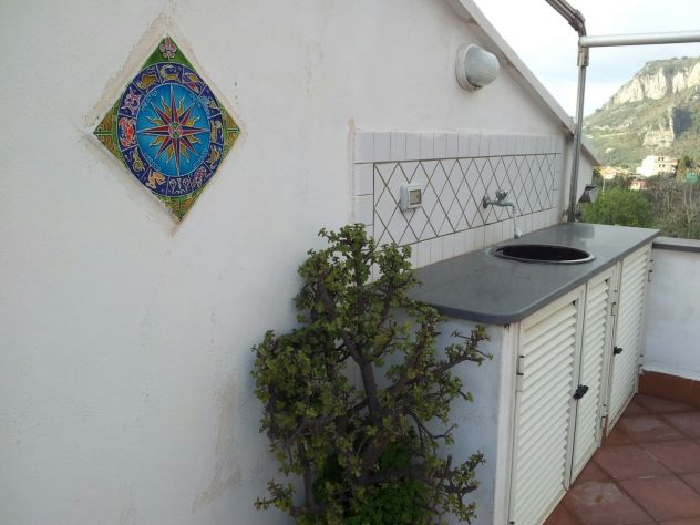 Trilocale con terrazzino
