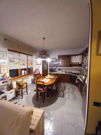 Porzione di casa in vendita a Vezzano Ligure