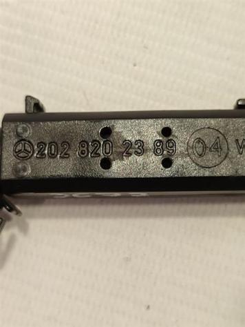AMPLIFICATORE ANTENNA MERCEDES ML W163 2° Serie 2028202389 (0205) - Foto 2