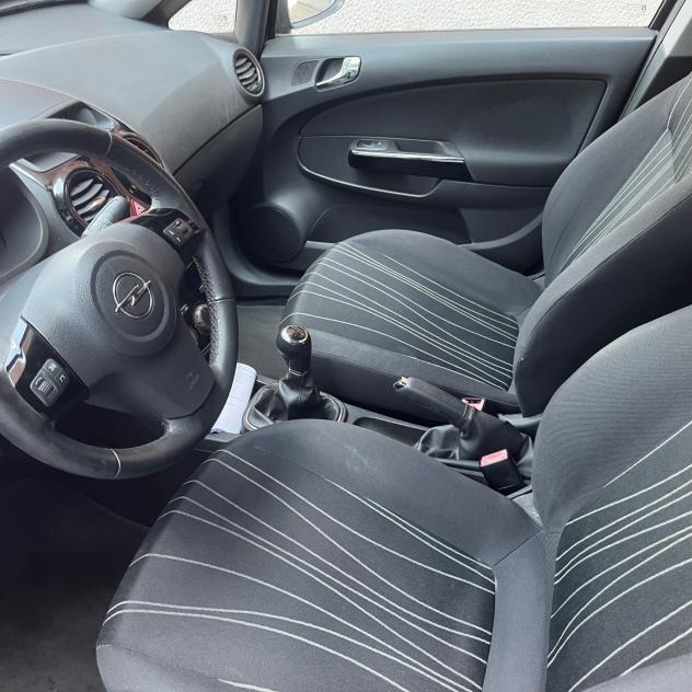 Opel Corsa 1.2 5 porte Cosmo km 87.000 - Foto 7