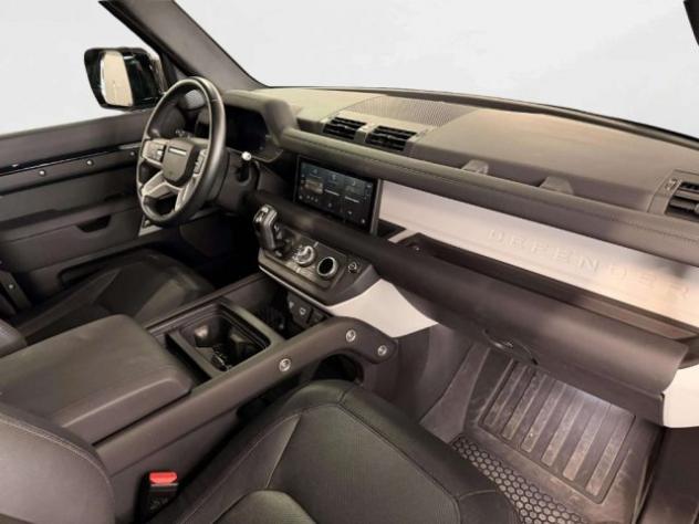 LAND ROVER Defender 110 3.0D I6 250 CV AWD Auto X-Dynamic SE rif. 23922067 - Foto 6