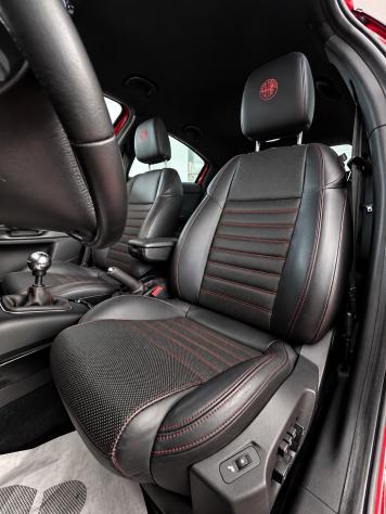 Alfa Romeo Giulietta 1750 TBi Quadrifoglio Verde - Foto 7