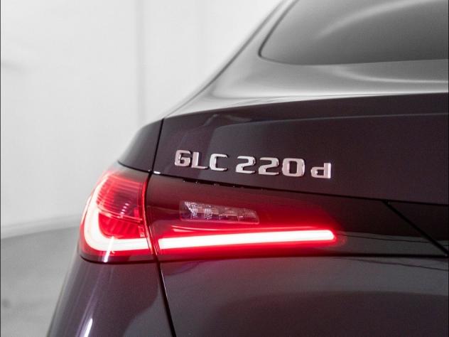 Mercedes-Benz GLC GLC 220 d 4MATIC Coupé AMG Line Advanced Plus - Foto 9