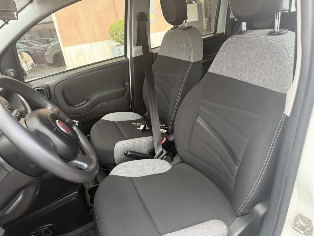 FIAT Panda Panda 0.9 t.air 4x4 s&s 85cv 5p.ti - Foto 8