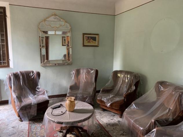 Villa di 400 m² con più di 5 locali e posto auto in vendita a Campagnola Emilia - Foto 3