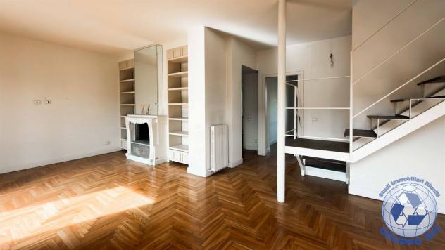 4 locali ultimo piano, appartamento su due livelli in casa d'epoca ristrutturata. - Foto 7