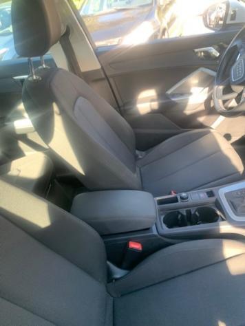 AUDI Q3 1.4 TFSI 150 CV COD S tronic rif. 22789859 - Foto 4