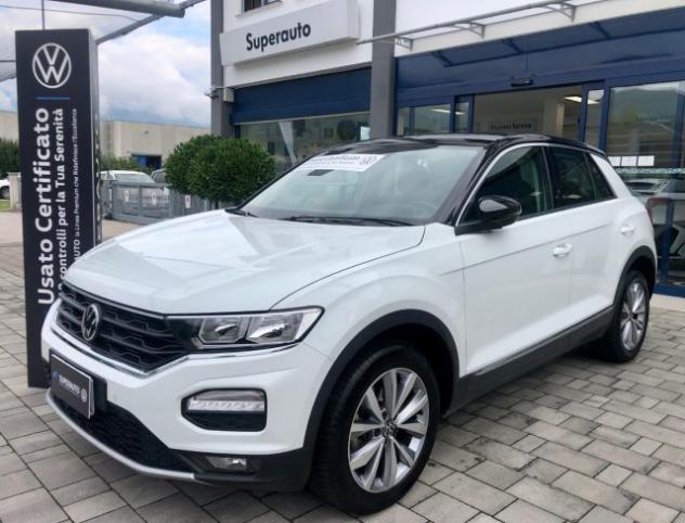 VOLKSWAGEN T-Roc 1.5 TSI / DSG / STYLE / APP CONNECT rif. 24108630