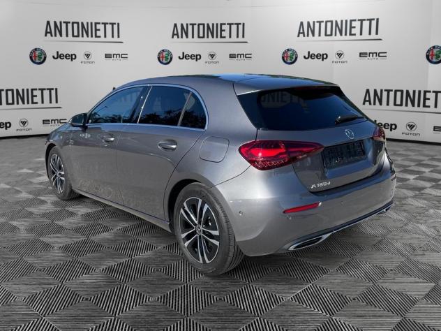 Mercedes-Benz Classe A Berlina A 180 d Line Advanced Plus - Foto 7