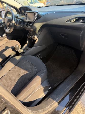 Peugeot 208 PureTech 68 5 porte Active - Foto 10