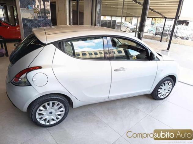 LANCIA Ypsilon 1.3 MJT 16V 95 CV 5 porte S&S Silver rif. 23942324 - Foto 3