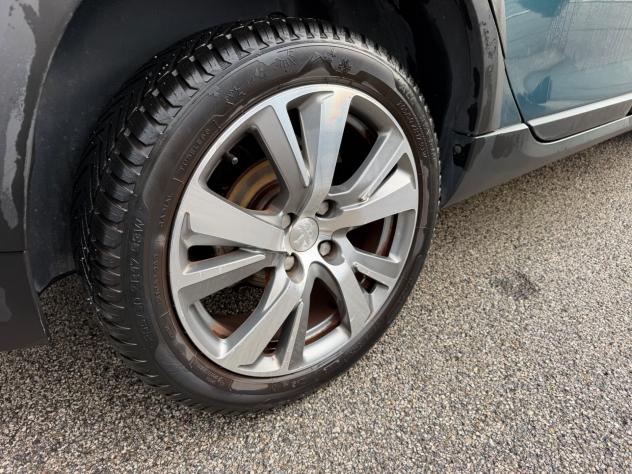 Peugeot 2008 1.2 Turbo Benzina Neopatentati - Foto 9