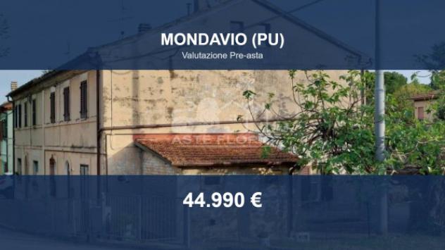 Immobile in asta di 243 m² con più di 5 locali in vendita a Mondavio