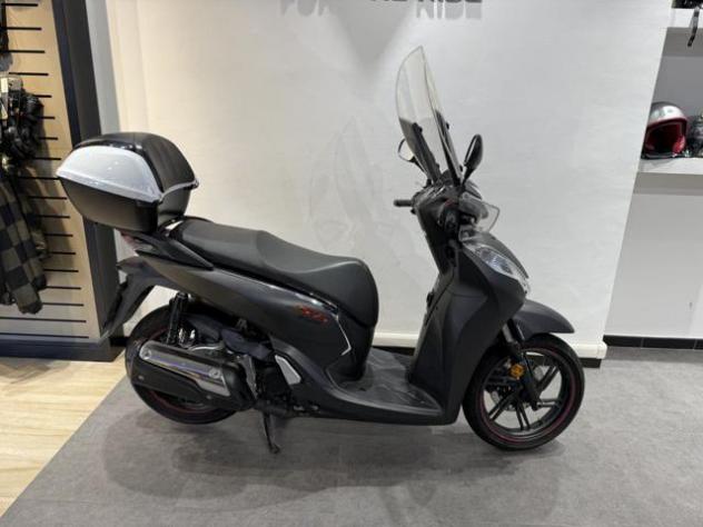 HONDA SH 300 i SPORT rif. 23996307 - Foto 2