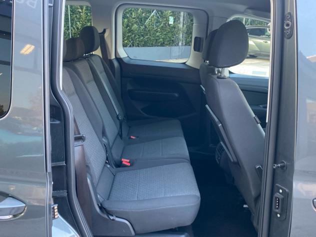 Ford Tourneo Connect Tourneo Connect 2.0 EcoBlue 102 CV Titanium - Foto 9