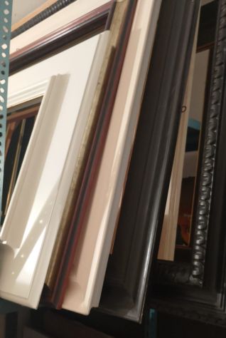 Stock Cornici in Legno di Pregio – Classiche, Fiamminghe, Moderno Minimal - Foto 9