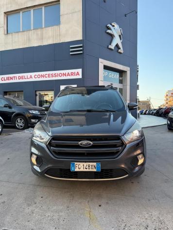 Ford Kuga 2.0 TDCI 150 CV S&S 4WD Powershift ST-Line - Foto 2