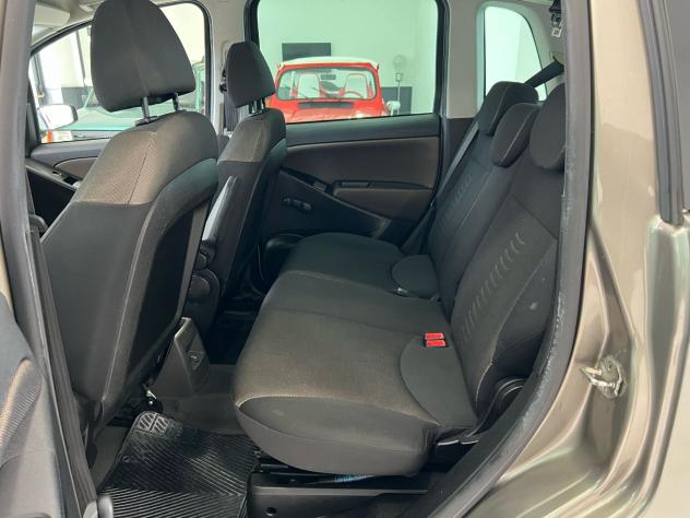 Fiat idea 1.3 JTD Multijet Emotion - Foto 9
