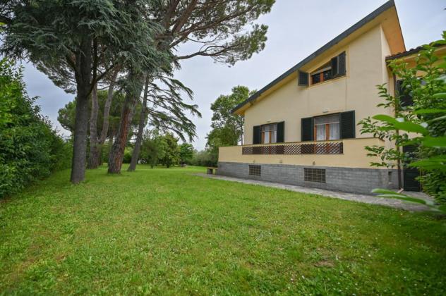 Villetta bifamiliare in vendita a Cenaia - Crespina Lorenzana 329 mq Rif: 1286445
