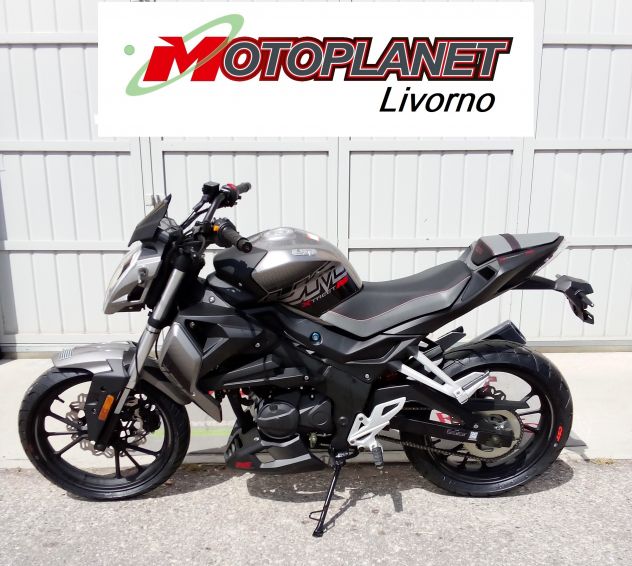 UM XTREET RS 125 - Foto 4