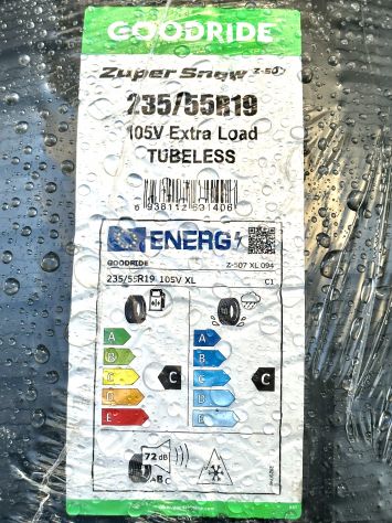 Gomme Goodride Zuper Snow 235/55 r19 105V extra load tubeless - Foto 3