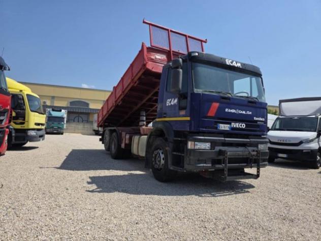IVECO CURSOR 310 3 ASSI RIBALTABILE TRILATERALE rif. 24013971 - Foto 2
