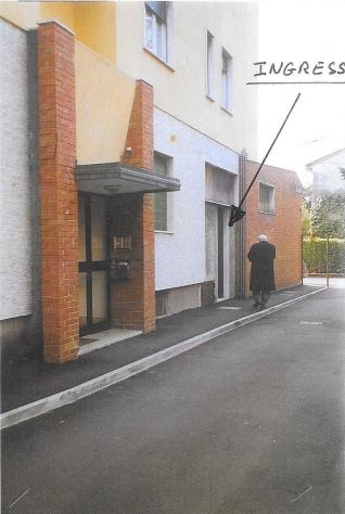 CANTINONE DI 75 MQ. A MEDA VIA L. DA VINCI 25 PER. DI PERSONE - Foto 2