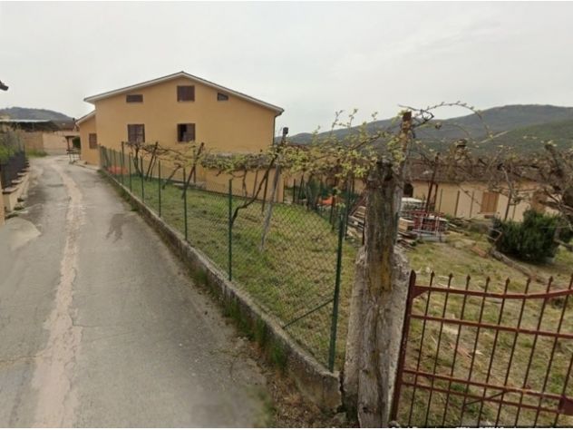 Grande abitazione con giardino a Valcaldara di Norcia - Foto 2
