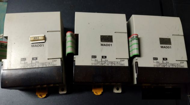 Omron CPM1A-MAD01 modulo espansione I/O PLC