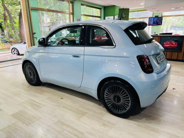 Fiat 500 E 100% elettrica La Prima My'22 - Foto 7