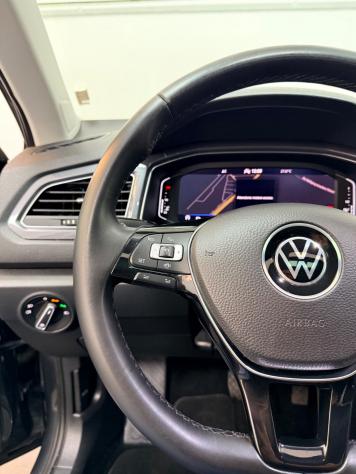 Volkswagen T-Roc 1.5 TSI 150CV ACT DSG Sport BMT 03/2021 - Foto 8