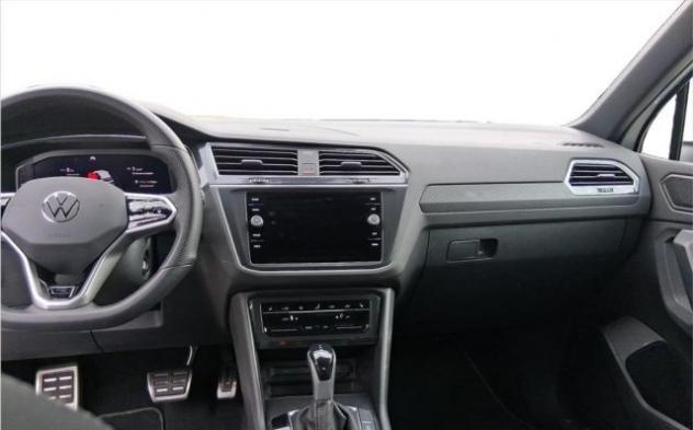 VOLKSWAGEN Tiguan 2.0 TDI 200 CV SCR DSG 4MOTION R-Line rif. 23917966 - Foto 7