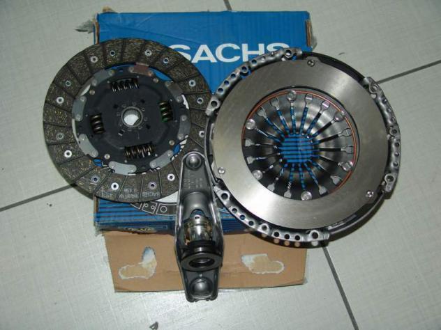 Kit frizione audi a1 seat altea golf 6 03f141015a