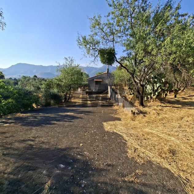 Terreno in vendita a Castiglione di Sicilia