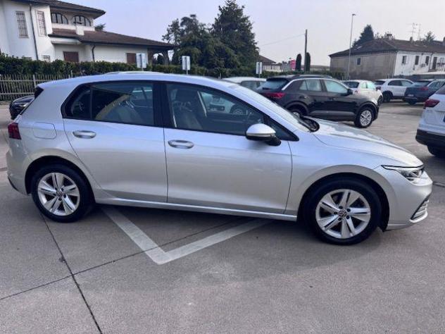 VOLKSWAGEN Golf Variant 2.0 TDI SCR DSG Life rif. 24170799 - Foto 3