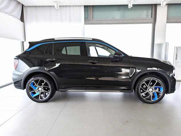 Lynk & Co 01 01 1.5 192KW PHEV DCT 6.6 KW OBC - Foto 3