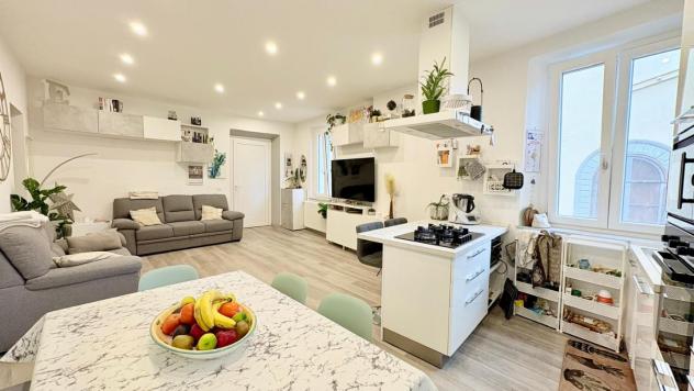 Appartamento in vendita a Lucca 140 mq Rif: 1376852