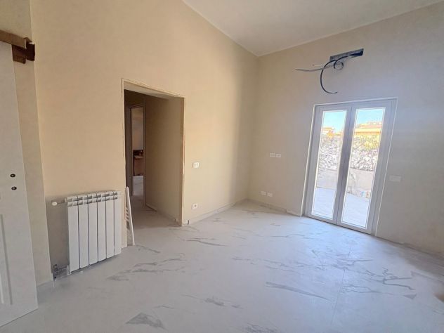 Fidene ampio bilocale con cortile privato - Foto 7