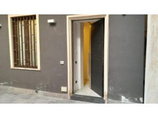 UFFICIO  ARREDATO ZONA TRIBUNALE AFFITTASI