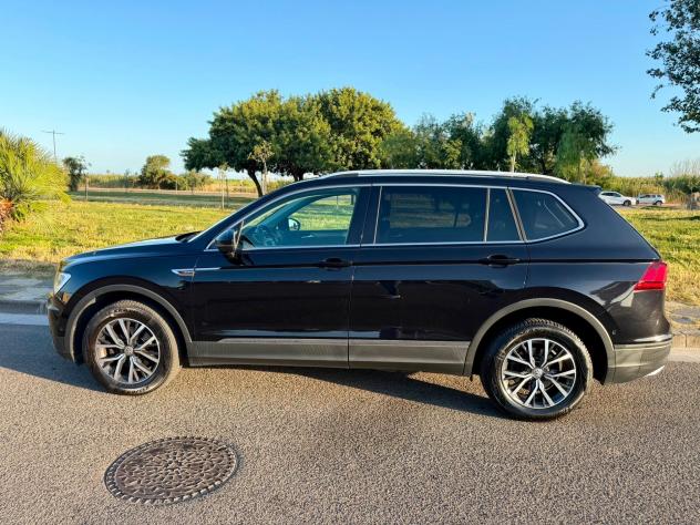 Volkswagen Tiguan Allspace Diesel-Automatica- 4X4 - Foto 9
