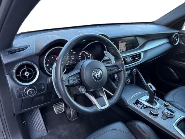 Alfa Romeo Stelvio 2017 - 2.2 t Veloce Q4 210cv auto my19 - Foto 8