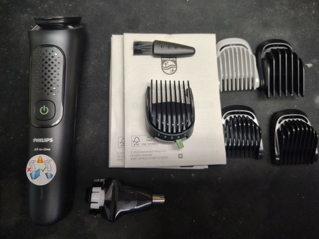 Rifinitore Philips serie 3000 All-in-one 7 in 1 Rifinitore barba/capelli - Foto 7