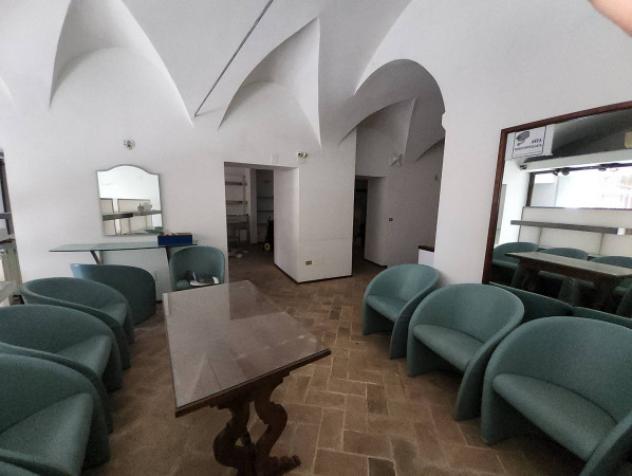 Immobile in asta di 320 m² con più di 5 locali in vendita a Foligno - Foto 18