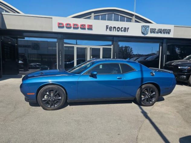 DODGE Challenger 3.6L V6 AT8 SXT AWD Blacktop rif. 23834621 - Foto 2
