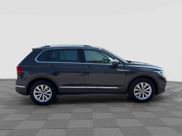 VOLKSWAGEN Tiguan Tiguan 2.0 TDI 150 CV SCR DSG Life rif. 24013168 - Foto 6