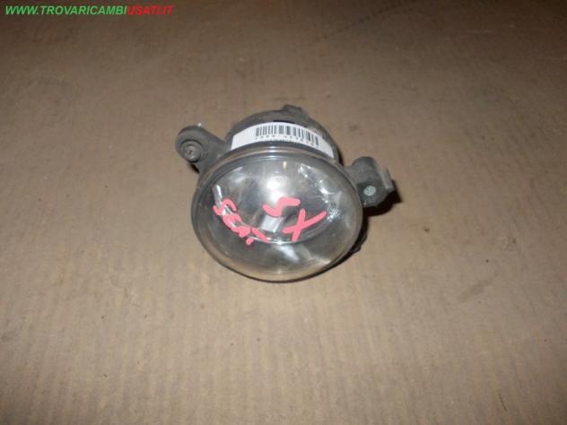 PROIETTORE FENDINEBBIA S.(fino al 01/2006) SEAT IBIZA (6L)  Parti elettriche  Fanaleria  Fendinebbia dx. SEAT - CORDOBA - 01-01-2003 - 01-07-2009, SEA