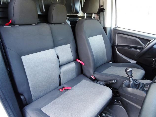 FIAT Doblò 1.6 MJT 105CV PL-TN Cargo Maxi Lamierato - Foto 6
