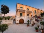 Appartamento in Via Leopoldo Siani