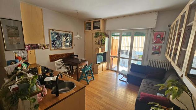 Apartment in Viale dei Bambini, Firenze for 75 m² with 3 bedrooms - Foto 2