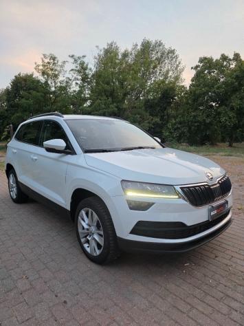 Skoda Karoq 1.6 TDI DSG Executive - Foto 4